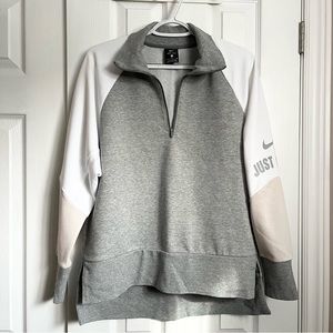 Nike Dri-Fit Sweater